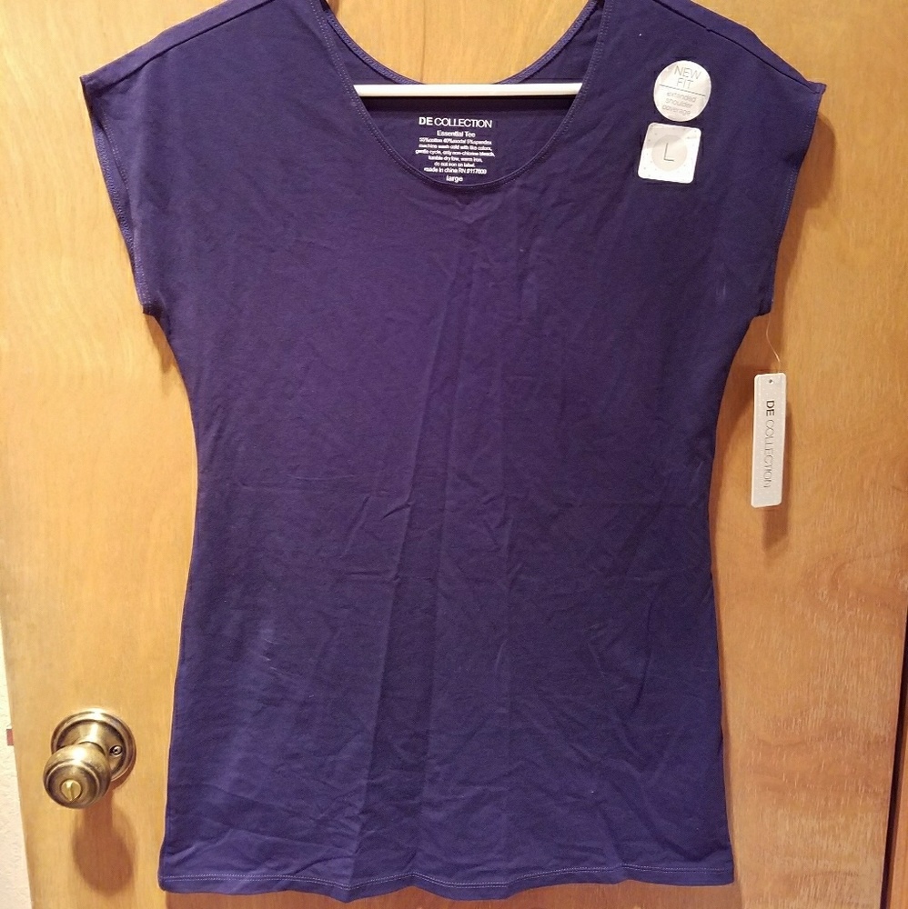 Tee shirt